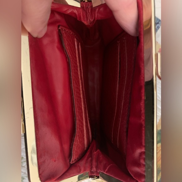 Dooney and Bourke red pebble leather kiss wallet pouch - Picture 3 of 14